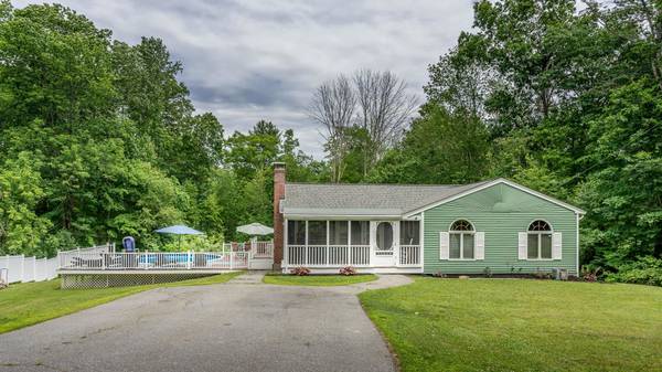 35 Stark RD, Derry, NH 03038