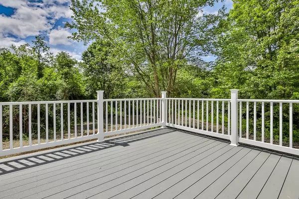 Pembroke, NH 03275,409 Buck ST