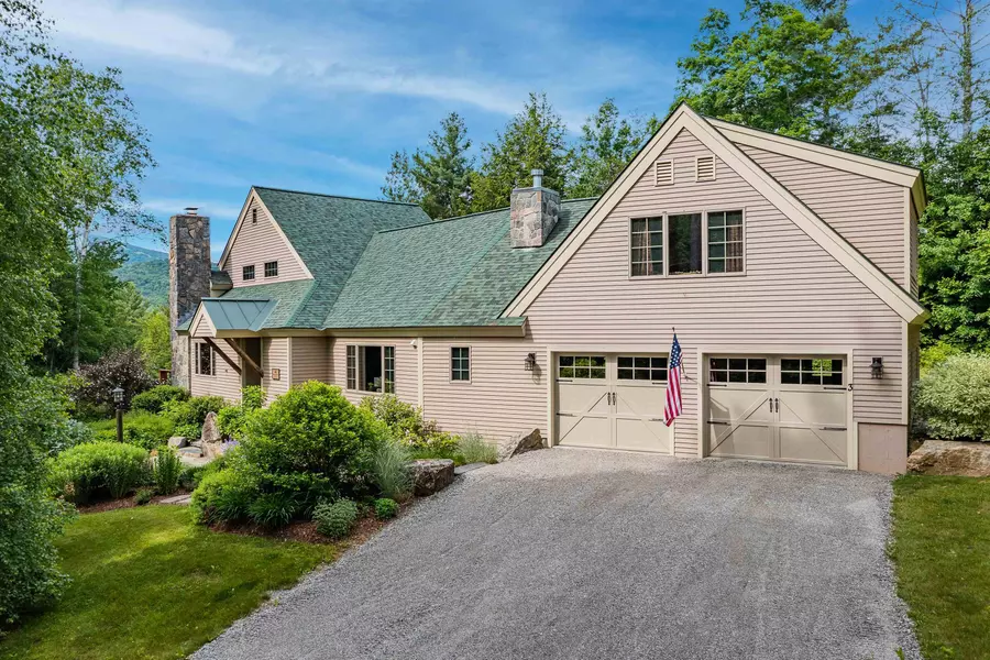 3 Rice LN, Winhall, VT 05340