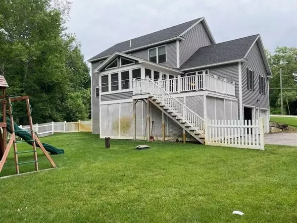 Pembroke, NH 03275,506 Borough RD