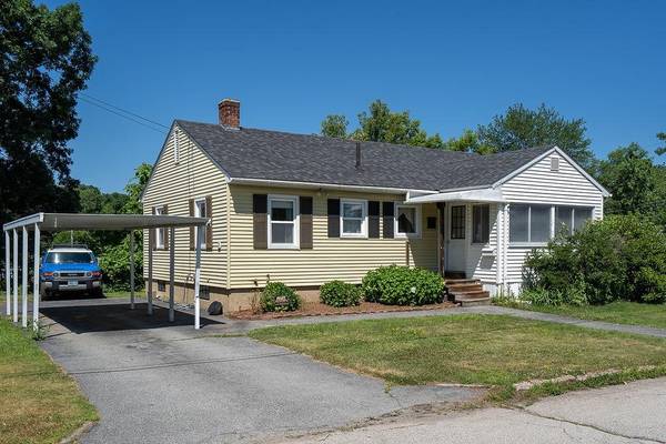 837 Cilley RD, Manchester, NH 03103