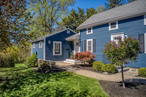 Andover, MA 01810,52 Morton ST