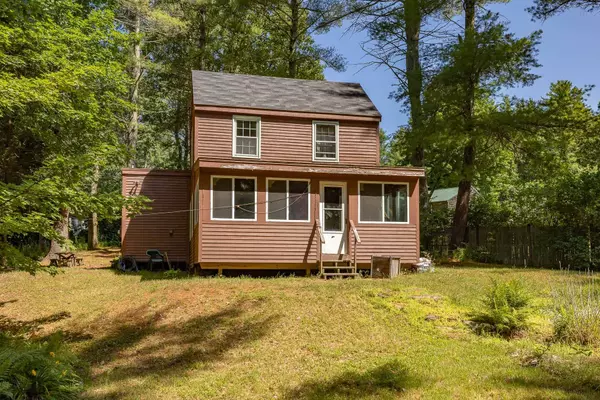 Brentwood, NH 03833,4 Juniper LN