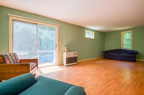 Franconia, NH 03580,117 Skyline DR