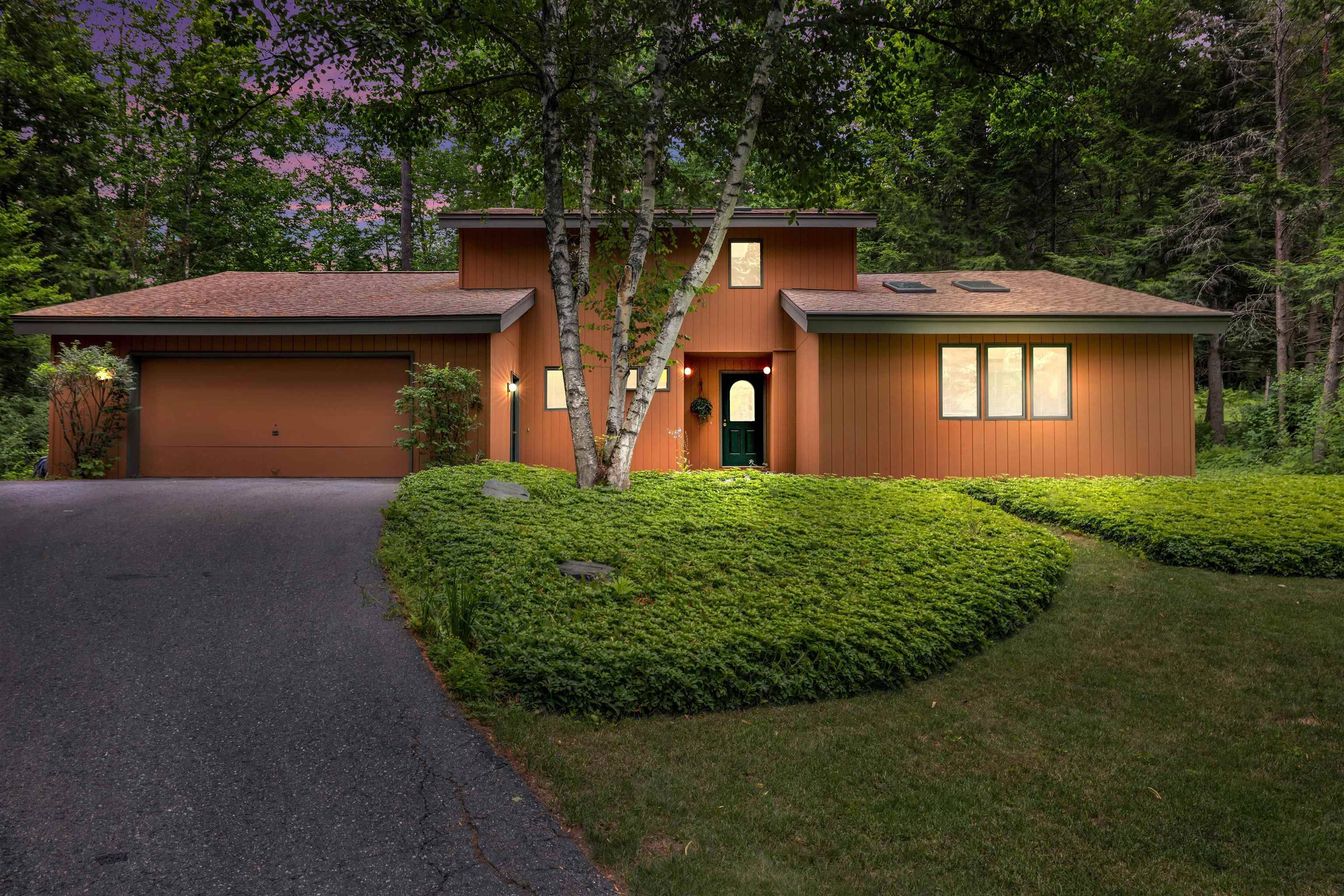 8 Haskins RD, Hanover, NH 03755