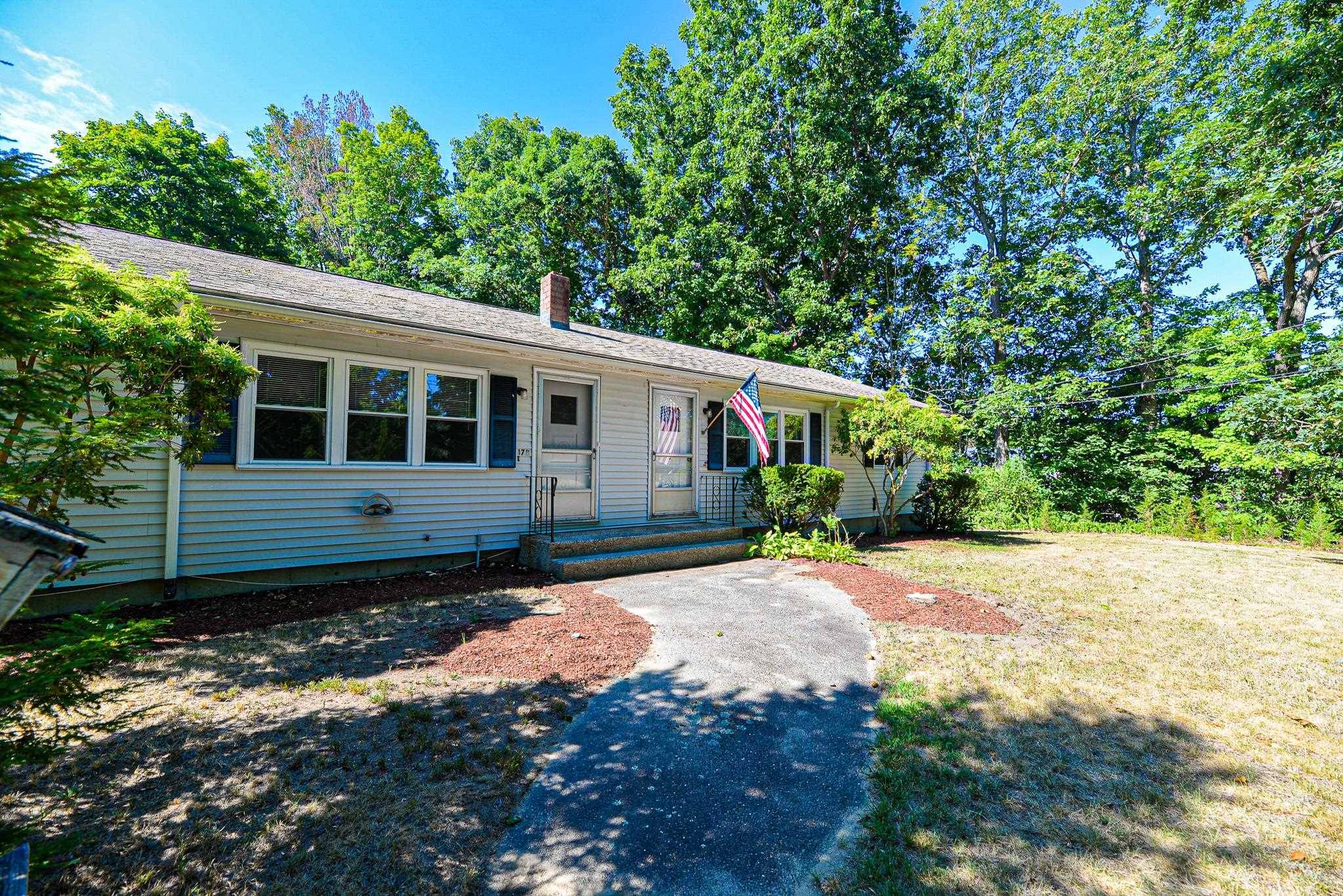 Hudson, NH 03051,17 Old Derry RD