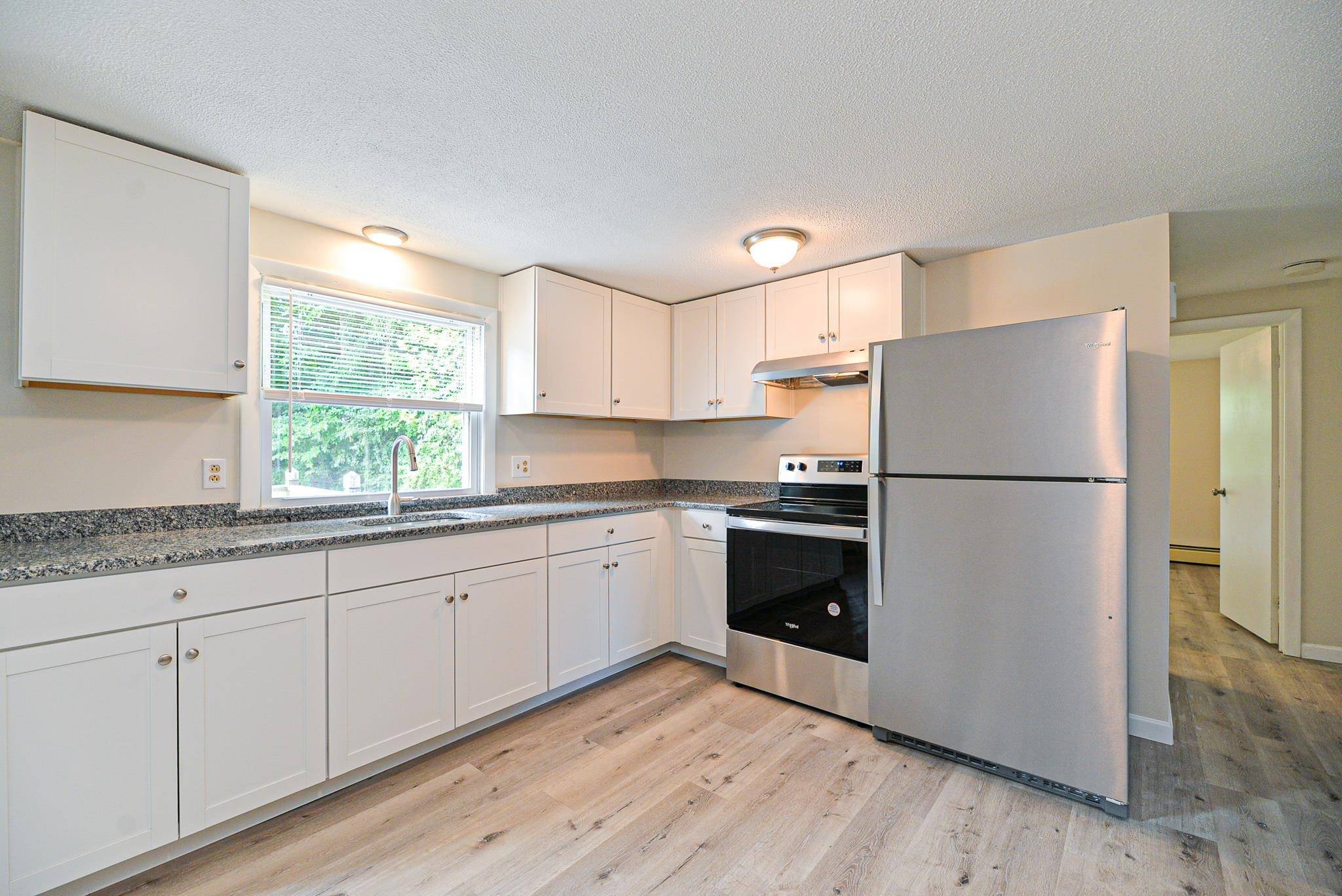 Hudson, NH 03051,17 Old Derry RD
