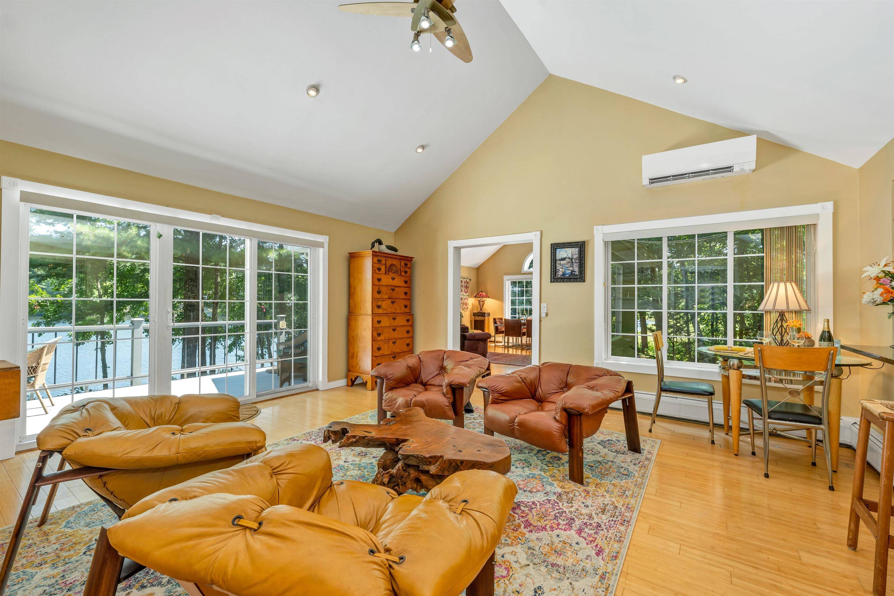 Hudson, NH 03051,35 Hazelwood DR