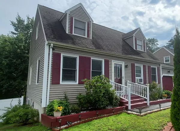 25 Maple Ridge RD, Seabrook, NH 03874