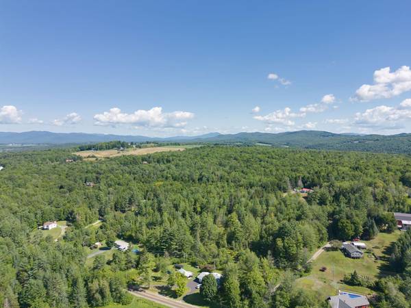 Morristown, VT 05661,206 White Pine LN