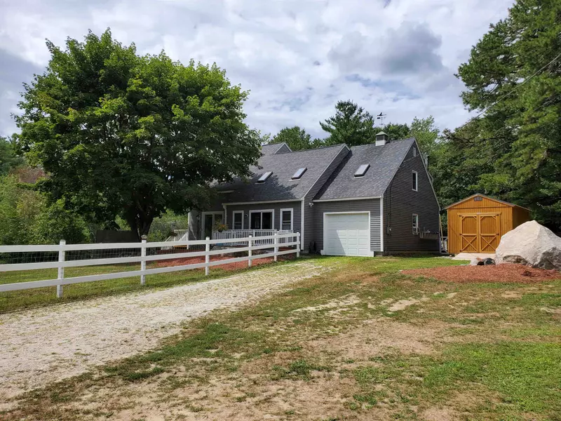 12 Laliberte LN, Candia, NH 03034