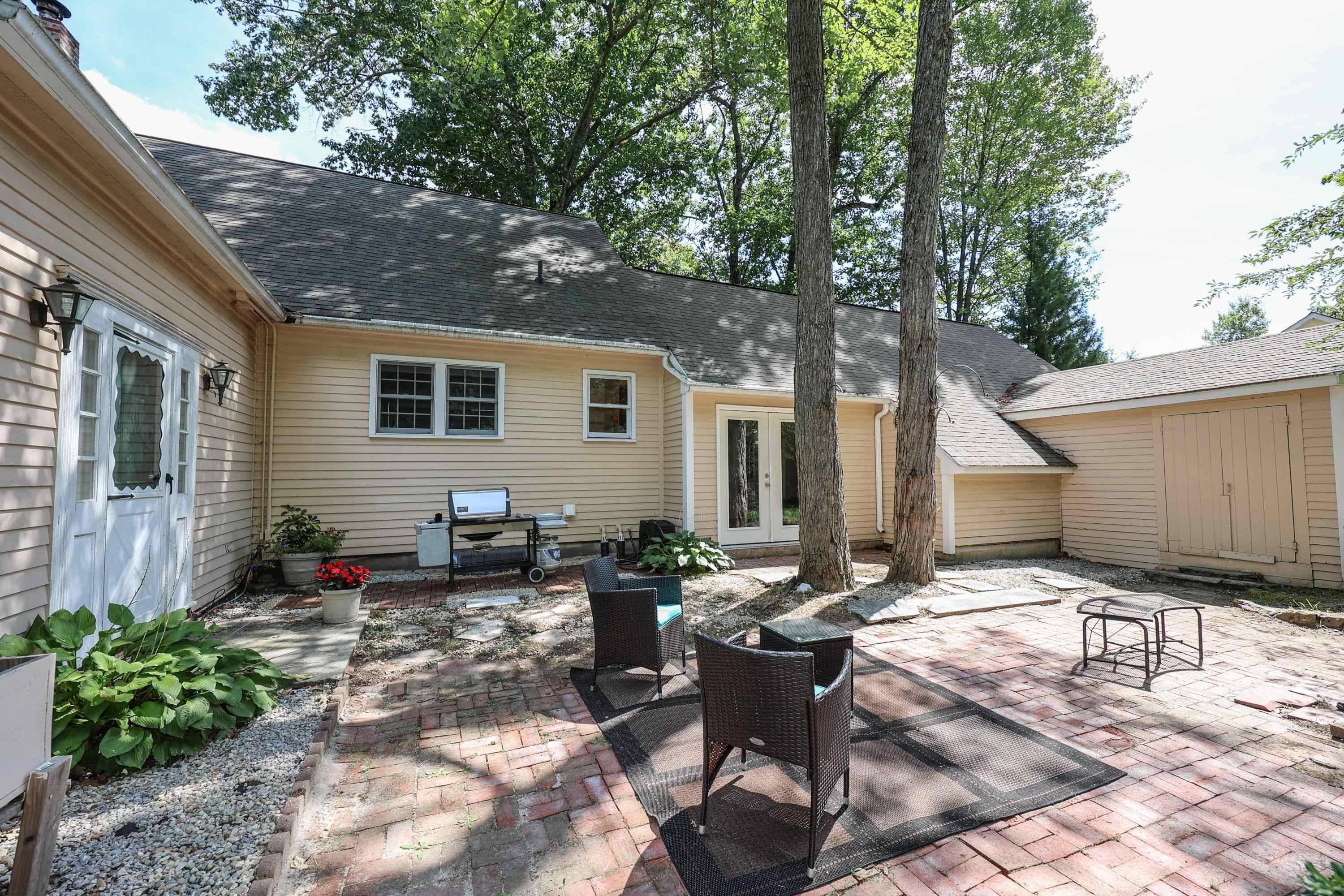 Milford, NH 03055,134 Summer ST