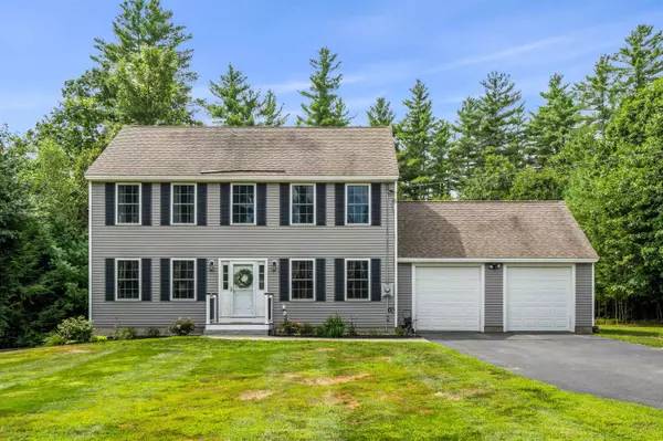 18 Page LN, New Boston, NH 03070