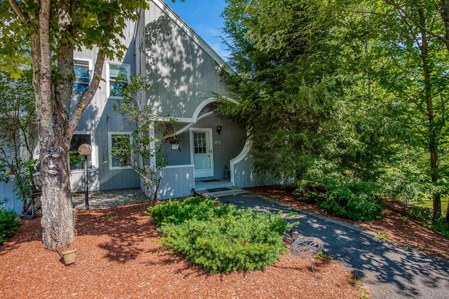 76 Davis RD #1, Plymouth, NH 03264