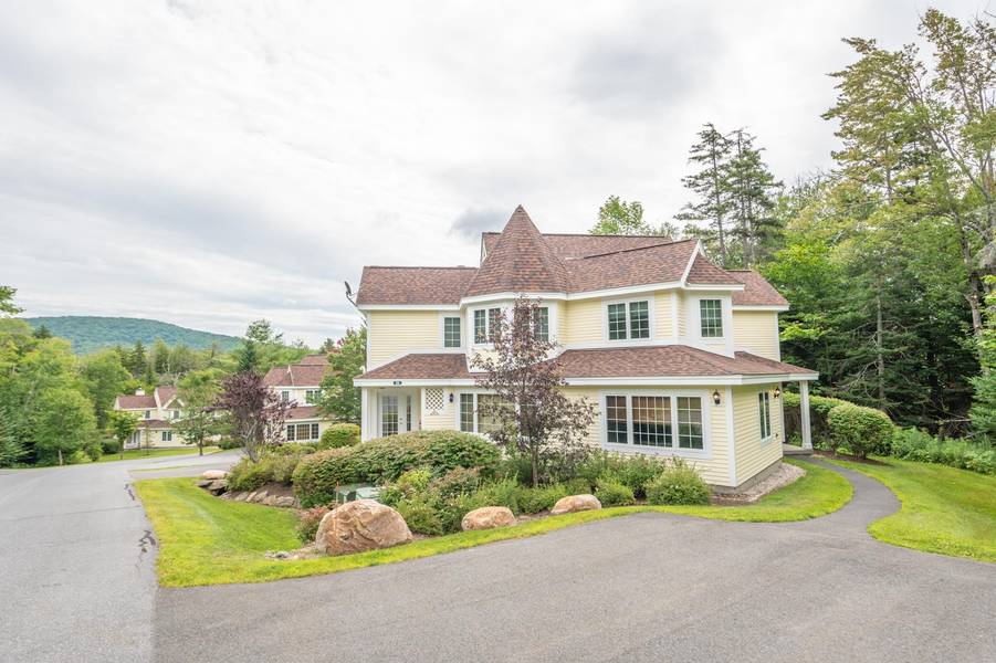 26B Queen Annes WAY #26B, Dover, VT 05356