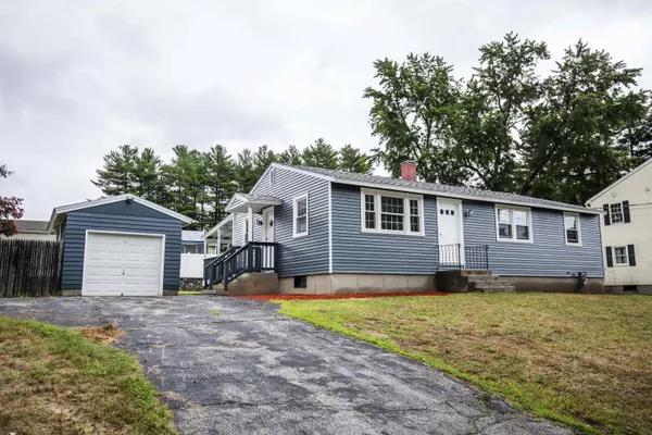 16 Upstone DR, Nashua, NH 03063