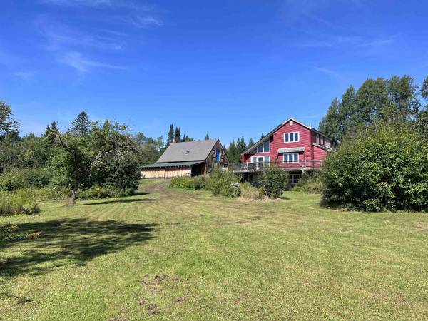 24 Wesson RD, Lancaster, NH 03584