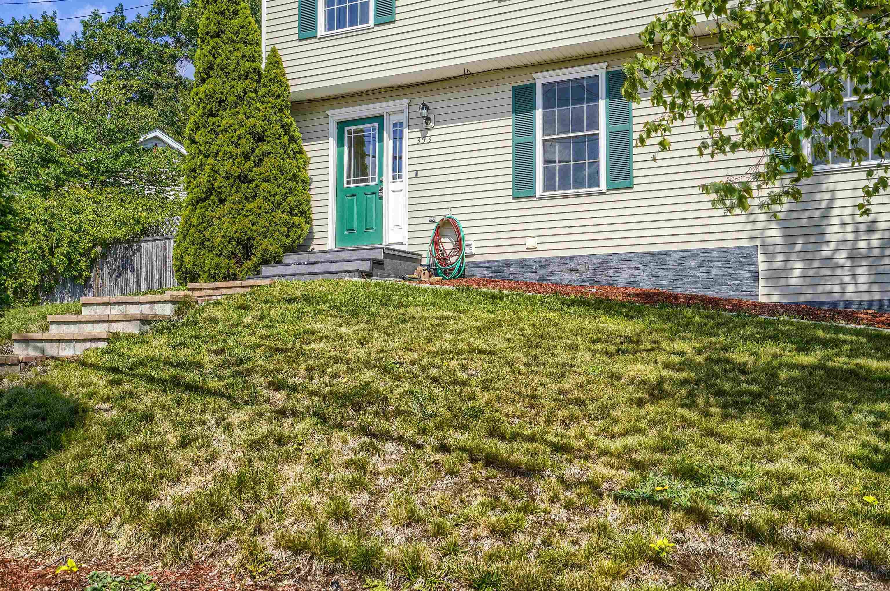 Manchester, NH 03104,353 Wellington Hill RD
