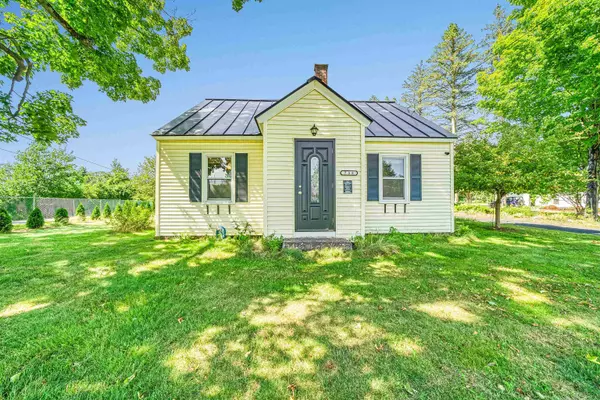 758 Old Claremont RD, Charlestown, NH 03603