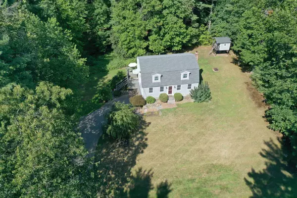 Pelham, NH 03076,50 Tenney RD