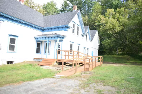 Whitefield, NH 03598,52 Brown ST