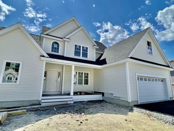 Hudson, NH 03051,238 Standish LN #187-10-3