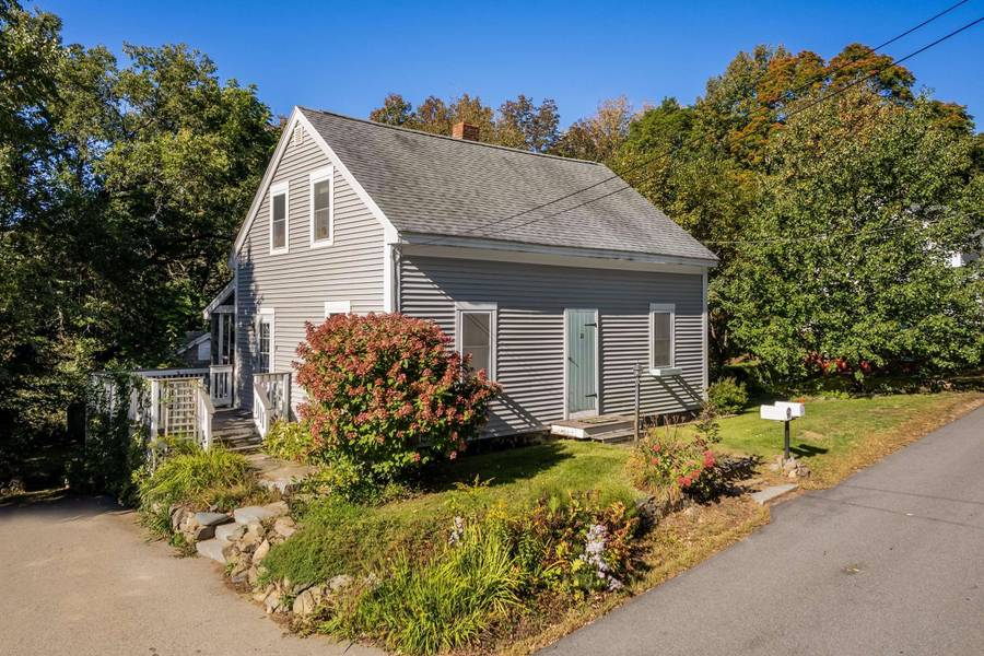 21 Old Mill RD, South Berwick, ME 03908