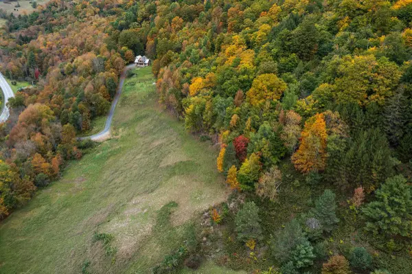 Pomfret, VT 05053,1350 VT Route 12