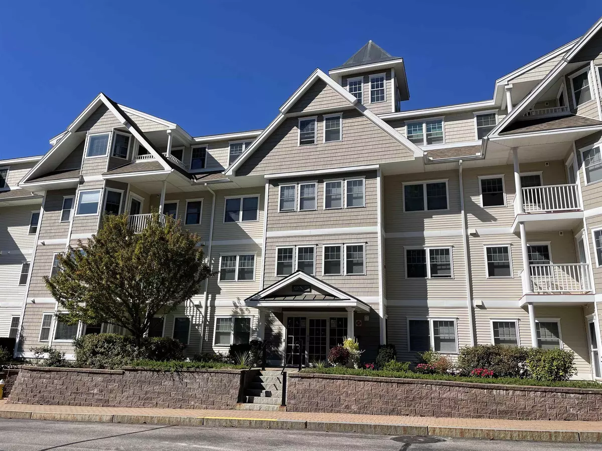 Exeter, NH 03833,1 Sterling Hill LN #138