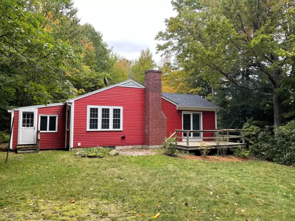 1143 King Hill RD, New London, NH 03257