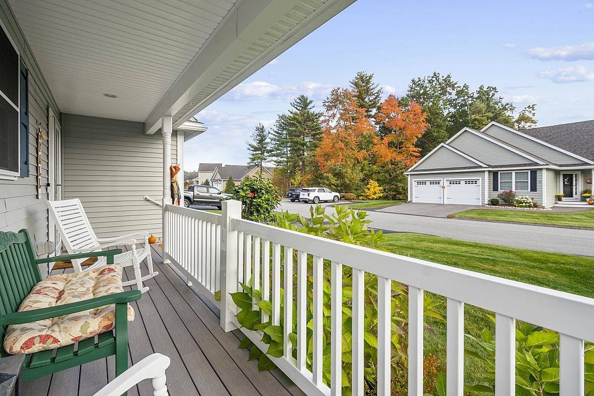 Hudson, NH 03051,17 Tiffany CIR