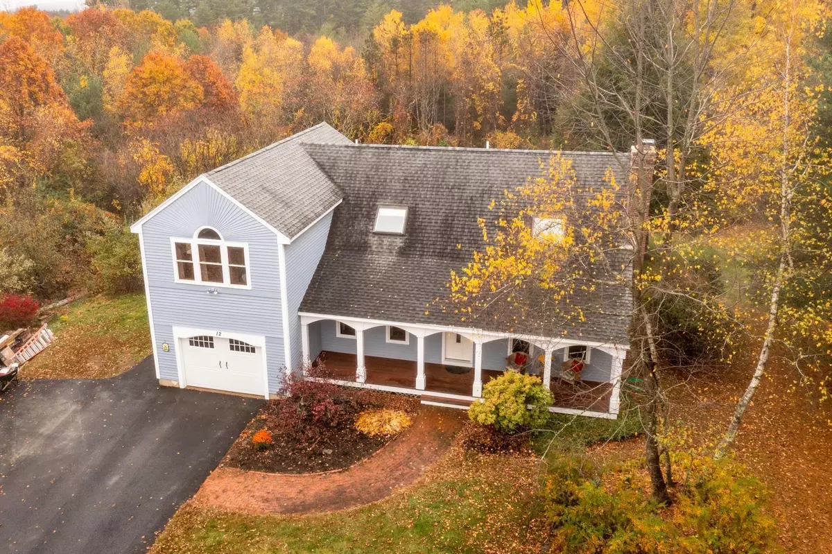 Lee, NH 03861,12 Riverside Farm DR
