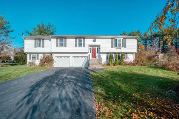 4 Andrea LN, Pelham, NH 03076