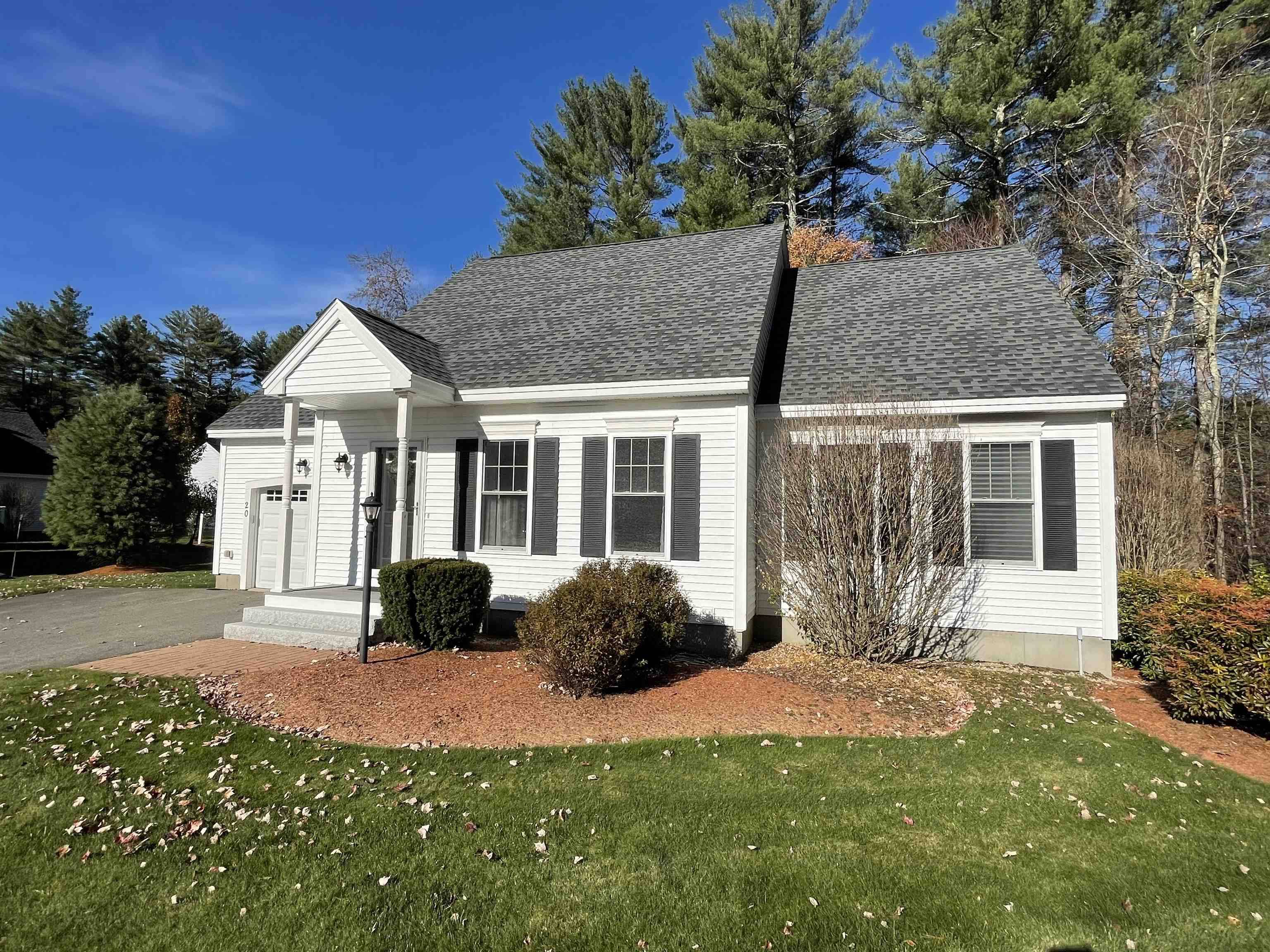 20 Peacock Brook LN, Amherst, NH 03031
