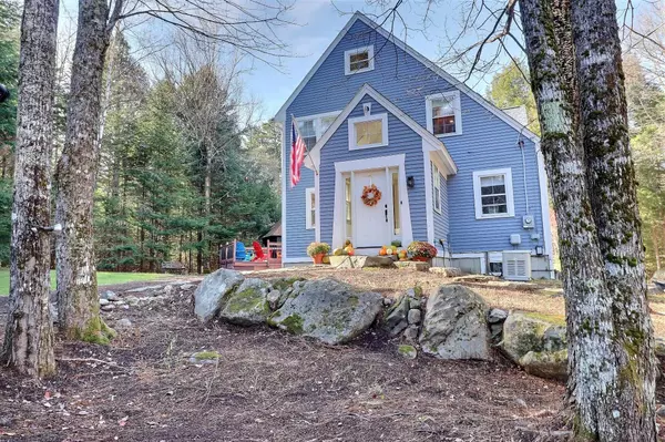 394 Stoney Brook RD, New London, NH 03257