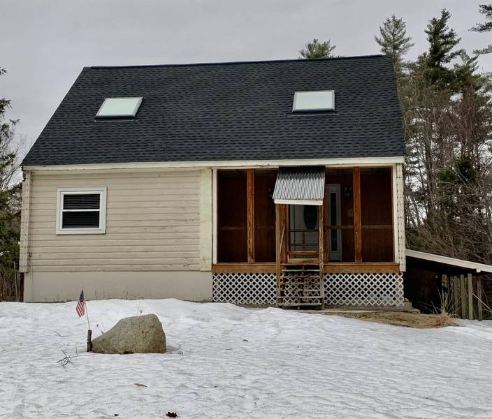 49 Pine Meadows CIR, Bennington, NH 03442