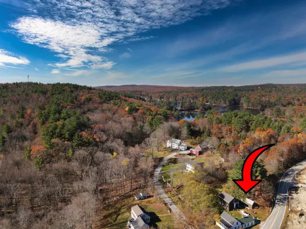 Pelham, NH 03076,11 Bush Hill RD