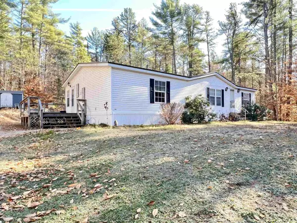 894 Green Mountain RD, Effingham, NH 03882