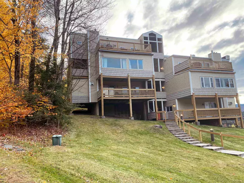 230 Mountainside DR #D301, Stowe, VT 05672