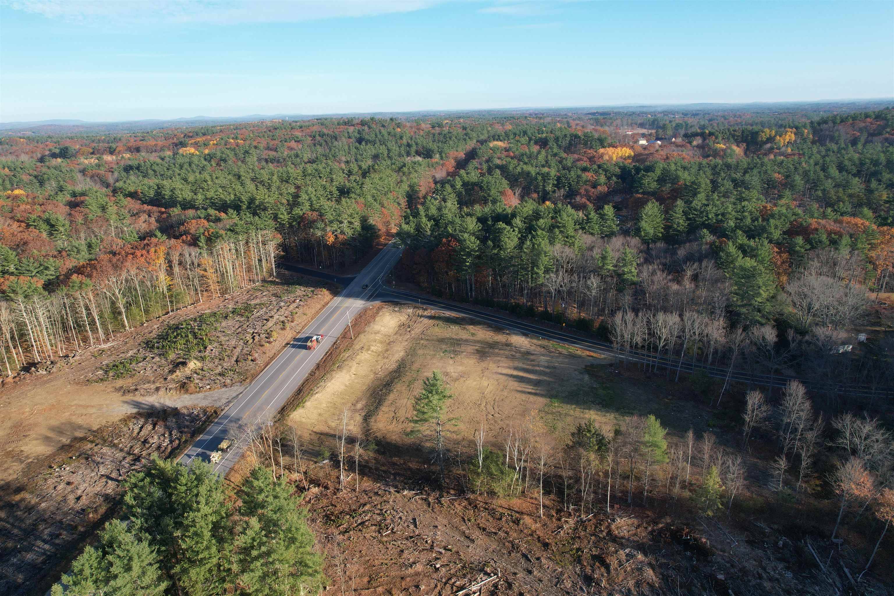 Epping, NH 03042,5 Hedding RD #Map 016 Lot 058