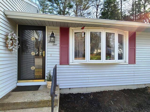 Keene, NH 03431,21 Glen RD