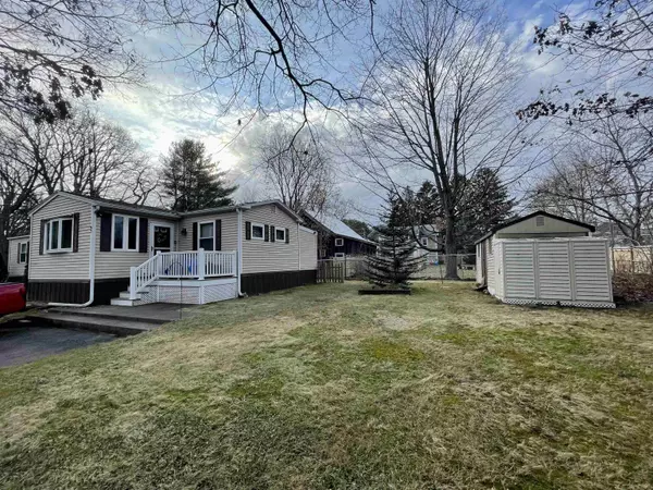 Seabrook, NH 03874,97 Cynthia CIR