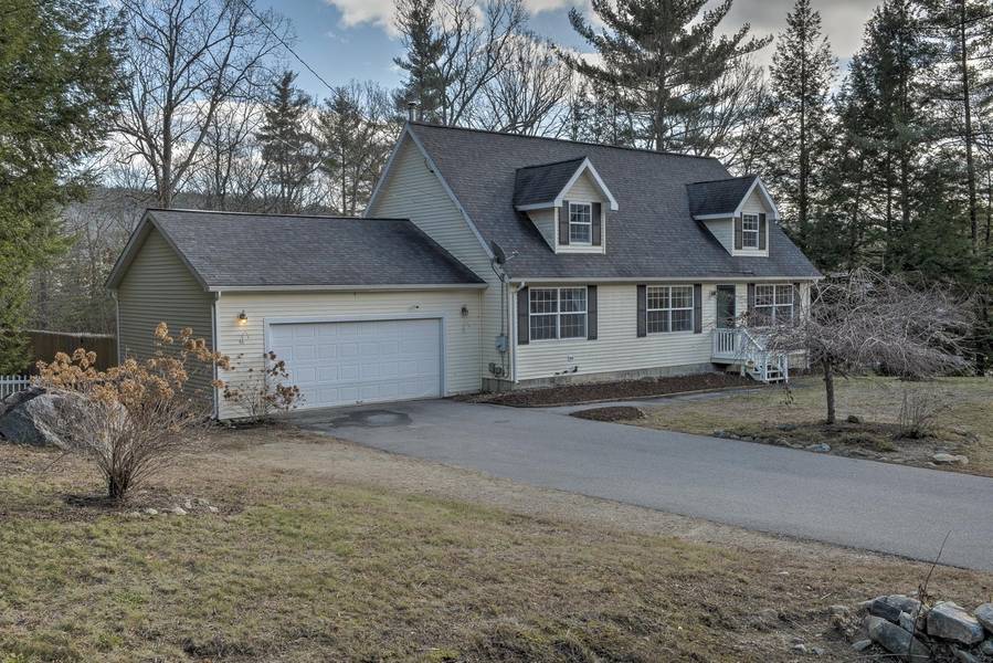 43 Woodland Heights DR, Swanzey, NH 03446