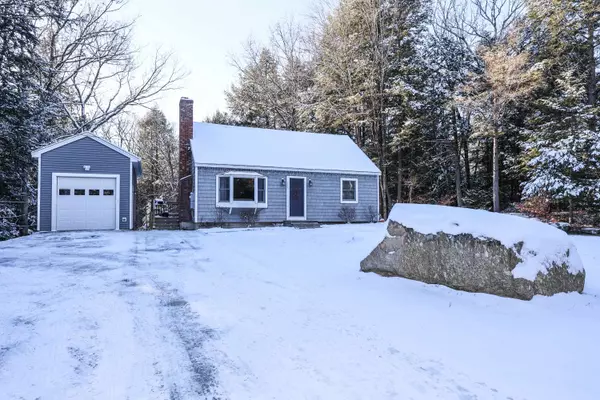 Henniker, NH 03242,155 Tanglewood DR