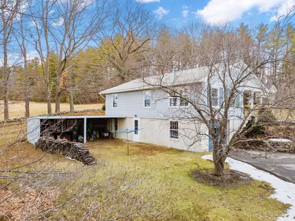 Pembroke, NH 03275,412 Grandview RD