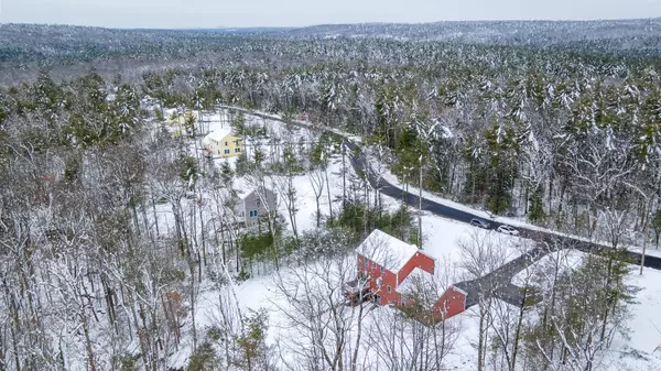 Brookline, NH 03033,72 Russell Hill RD