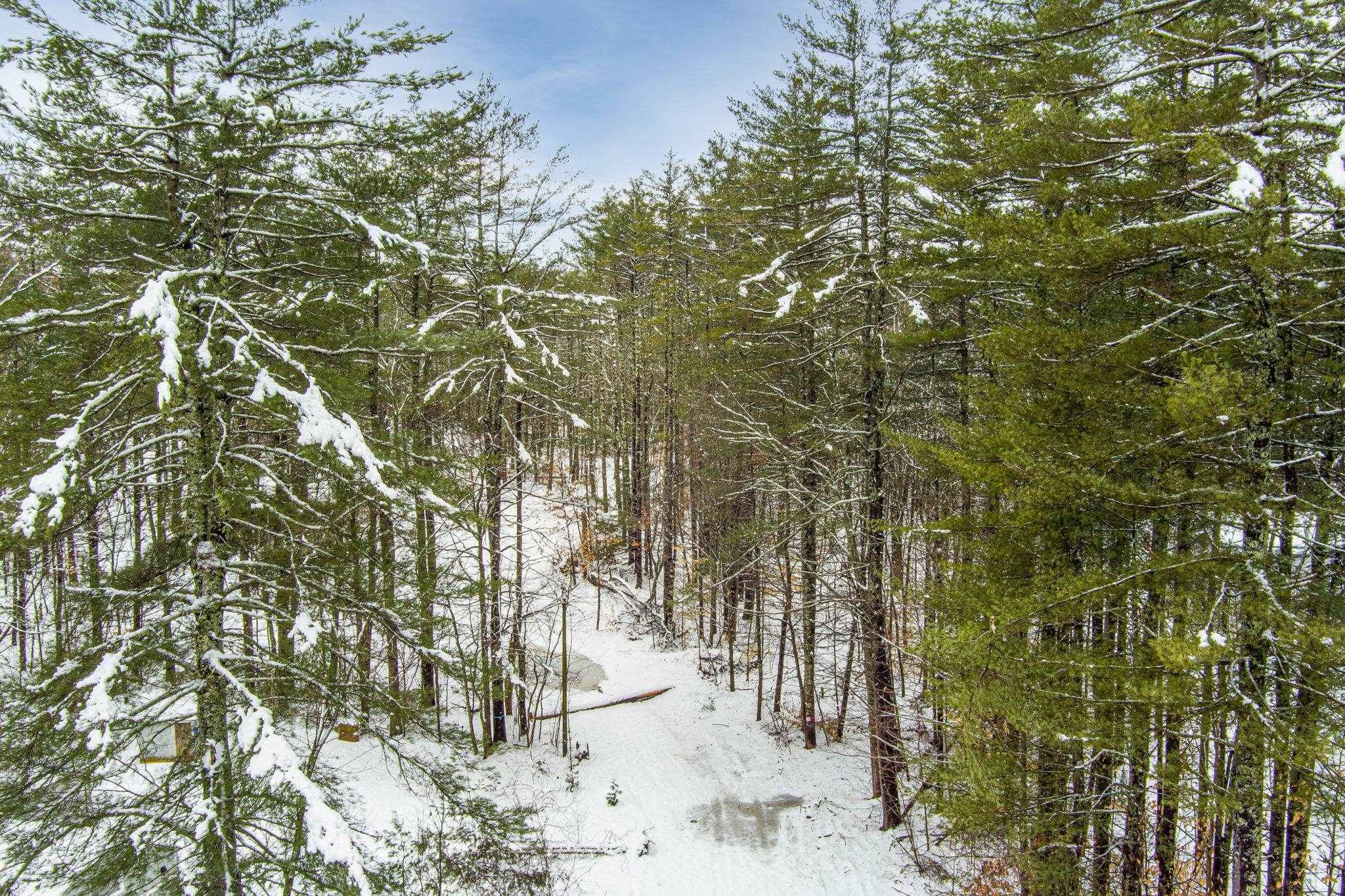 Newton, NH 03858,24 New Boston RD