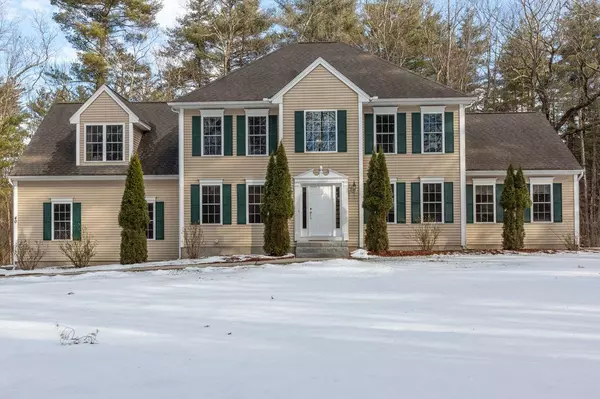 Mont Vernon, NH 03057,40 S Main ST