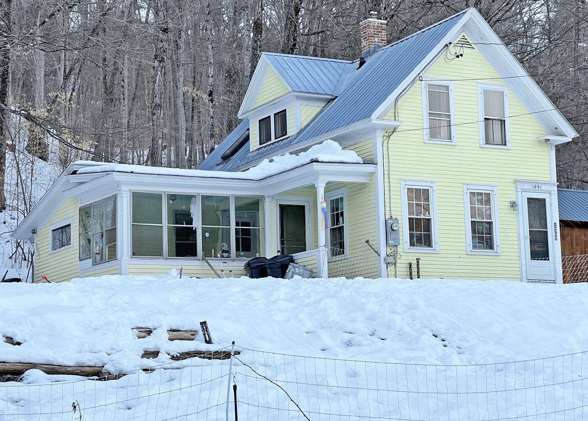 129 West ST, Dummerston, VT 05301
