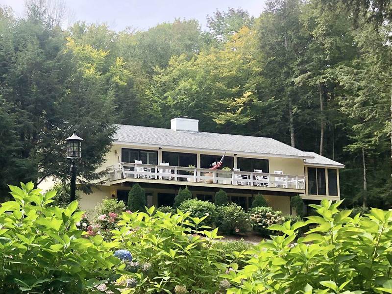 121 Upper Bay RD, Sunapee, NH 03782